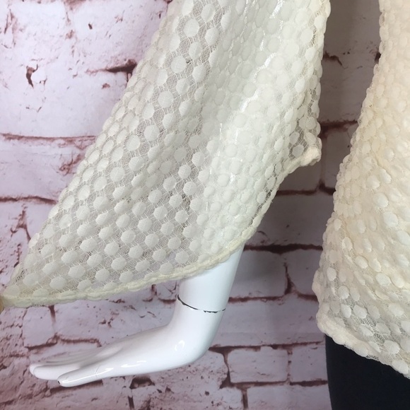STYLE & CO. PETITE Medium faux wrap cream popcorn top Bell Sleeves NEW WITH TAGS - Picture 6 of 12
